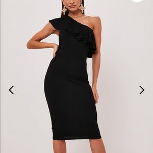 ONE SHOULDER RUFFLE BODYCON MIDI DRESS